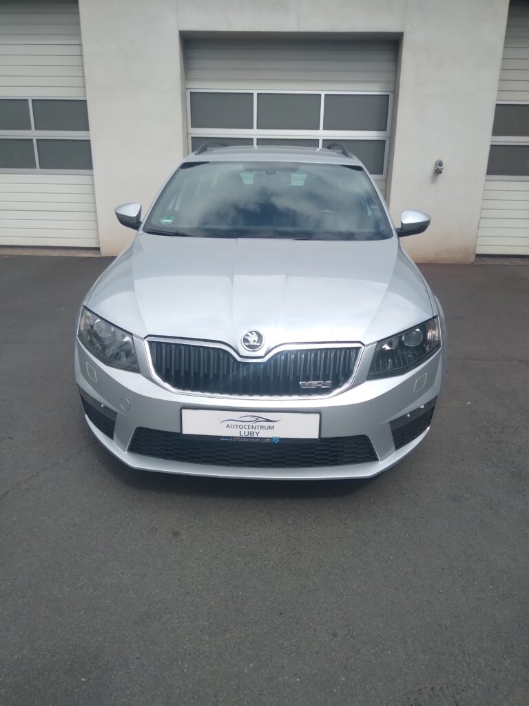 Škoda Octavia, 2.0TDI RS Green Tec