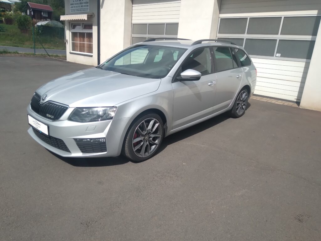 Škoda Octavia, 2.0TDI RS Green Tec