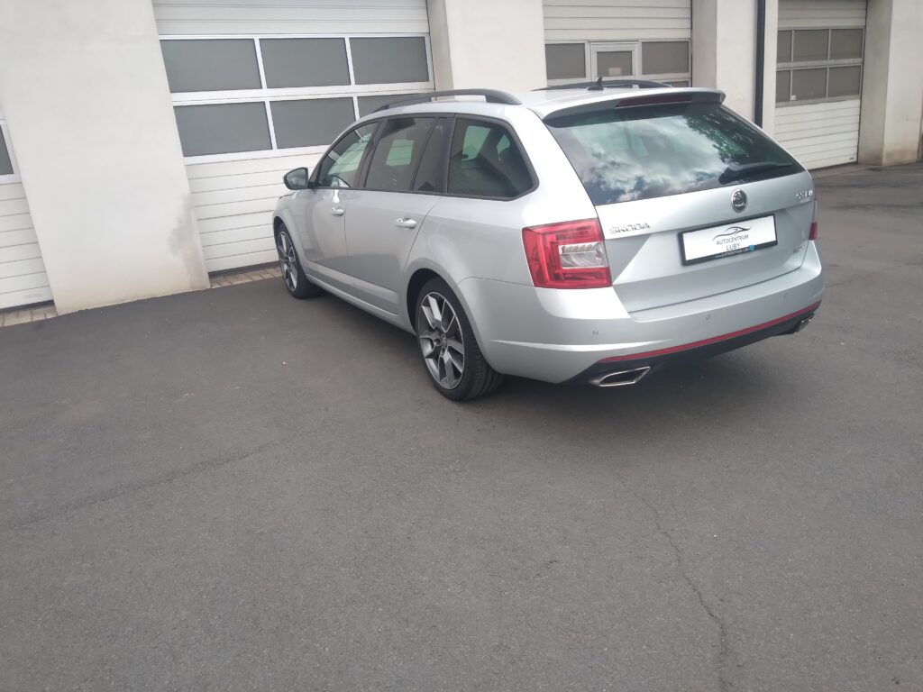 Škoda Octavia, 2.0TDI RS Green Tec