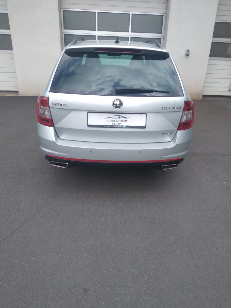 Škoda Octavia, 2.0TDI RS Green Tec