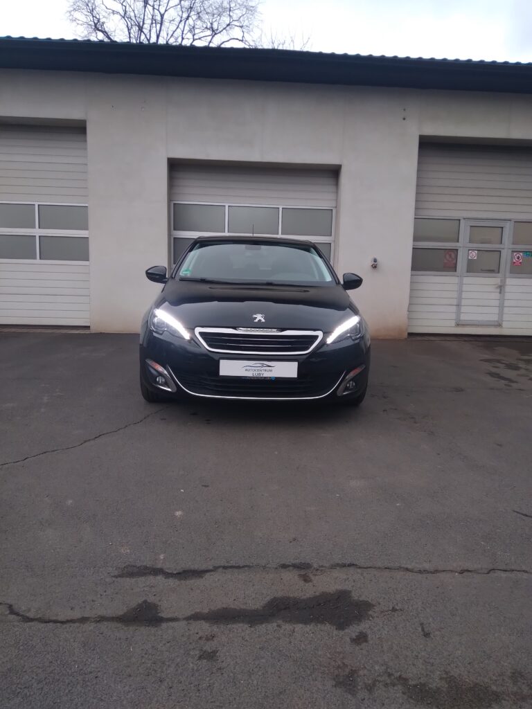 Peugeot 308 1.2 96Kw ALLURE